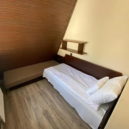 Viking Apartmanhotel 3*
